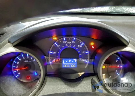 2010 Honda Fit Sport из США, поврежденный, VIN JHMGE8H42AC029424